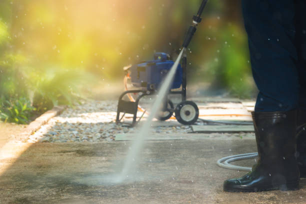 Best Parking Lot and Garage Cleaning  in Highlands, TX